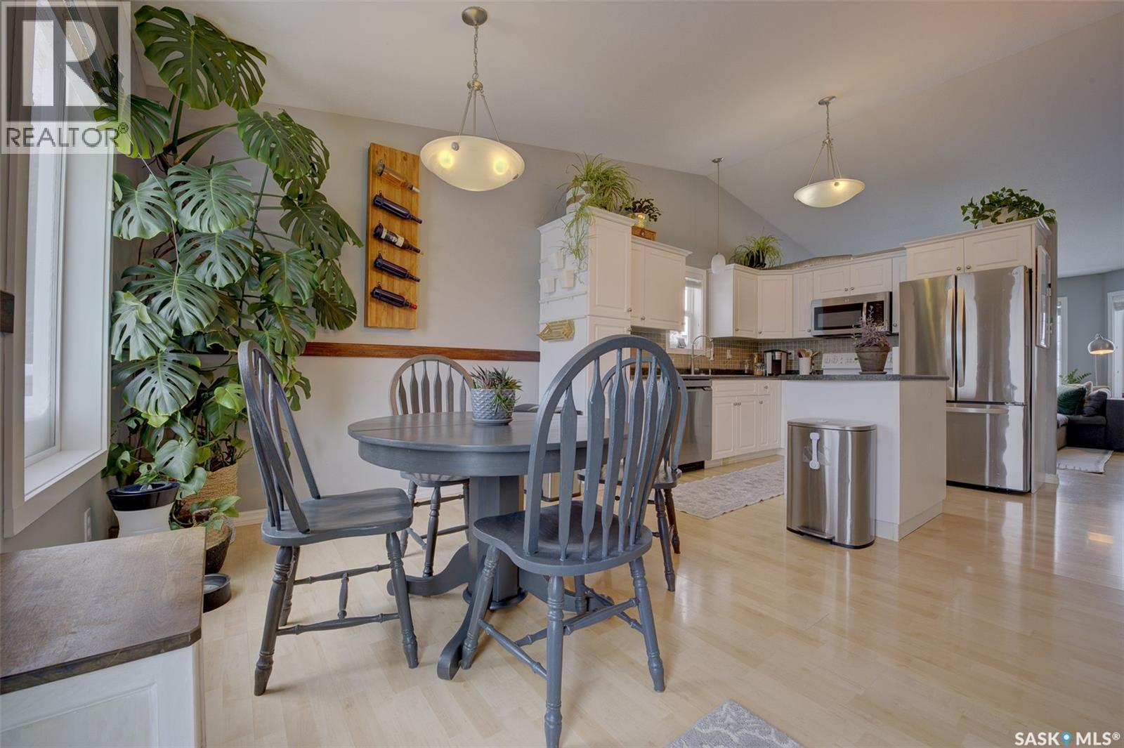 342 Stensrud Road, Saskatoon, Saskatchewan  S7W 1B4 - Photo 4 - SK028843