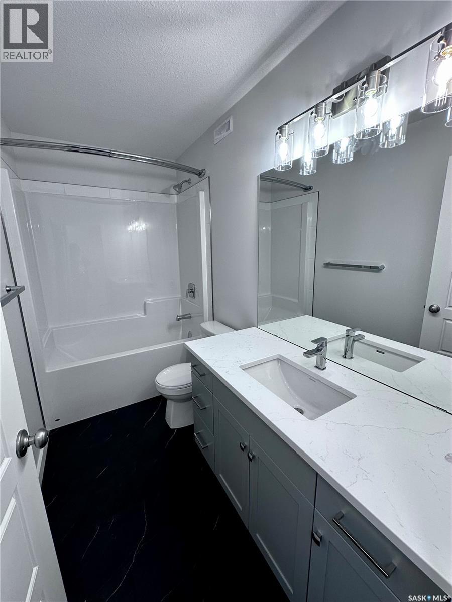 5453 Buckingham Drive E, Regina, Saskatchewan  S4V 4B5 - Photo 12 - SK028818