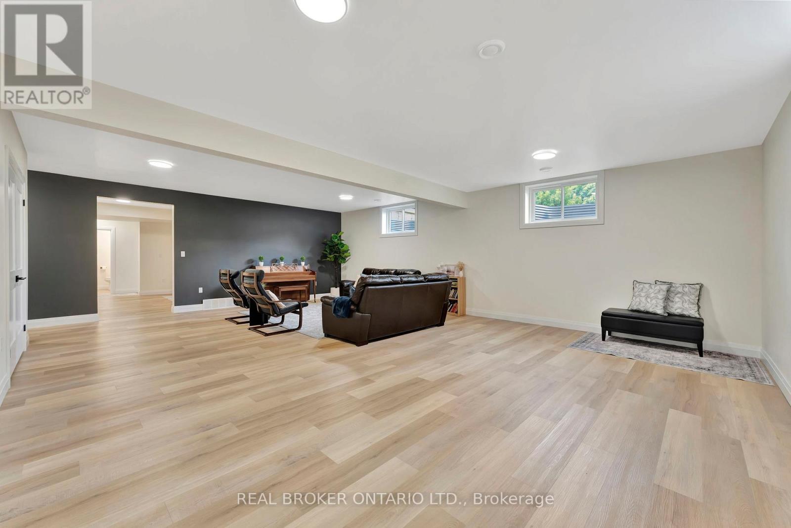 30 Tanager Drive, Tillsonburg, Ontario  N4G 1A9 - Photo 24 - X12801542