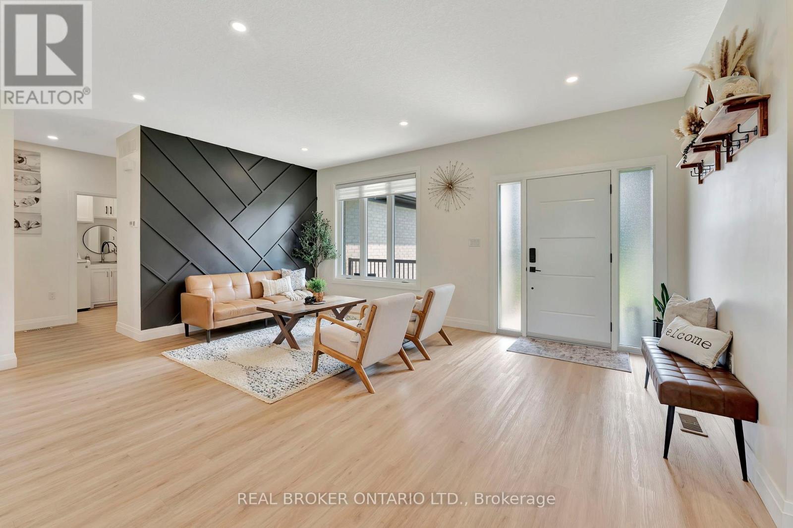 30 Tanager Drive, Tillsonburg, Ontario  N4G 1A9 - Photo 4 - X12801542