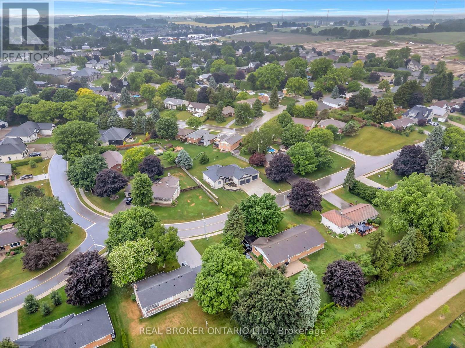 30 Tanager Drive, Tillsonburg, Ontario  N4G 1A9 - Photo 44 - X12801542