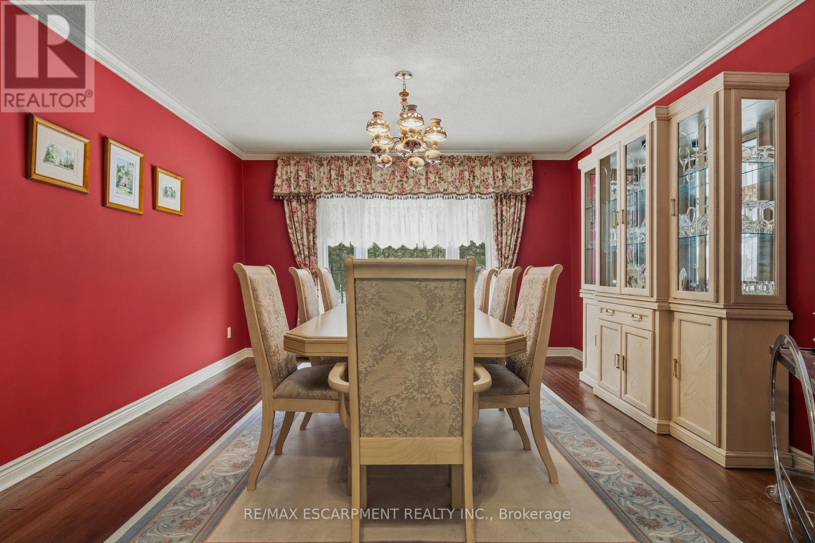 141 Garden Avenue, Hamilton, Ontario  L9G 4V9 - Photo 8 - X12801562