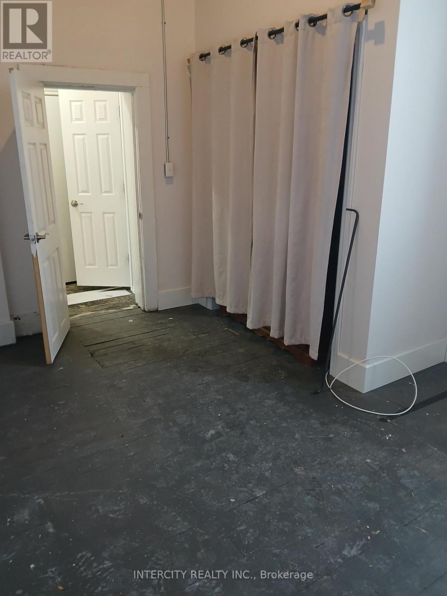 242 Division Street, Cobourg, Ontario  K9A 3P8 - Photo 3 - X12801620