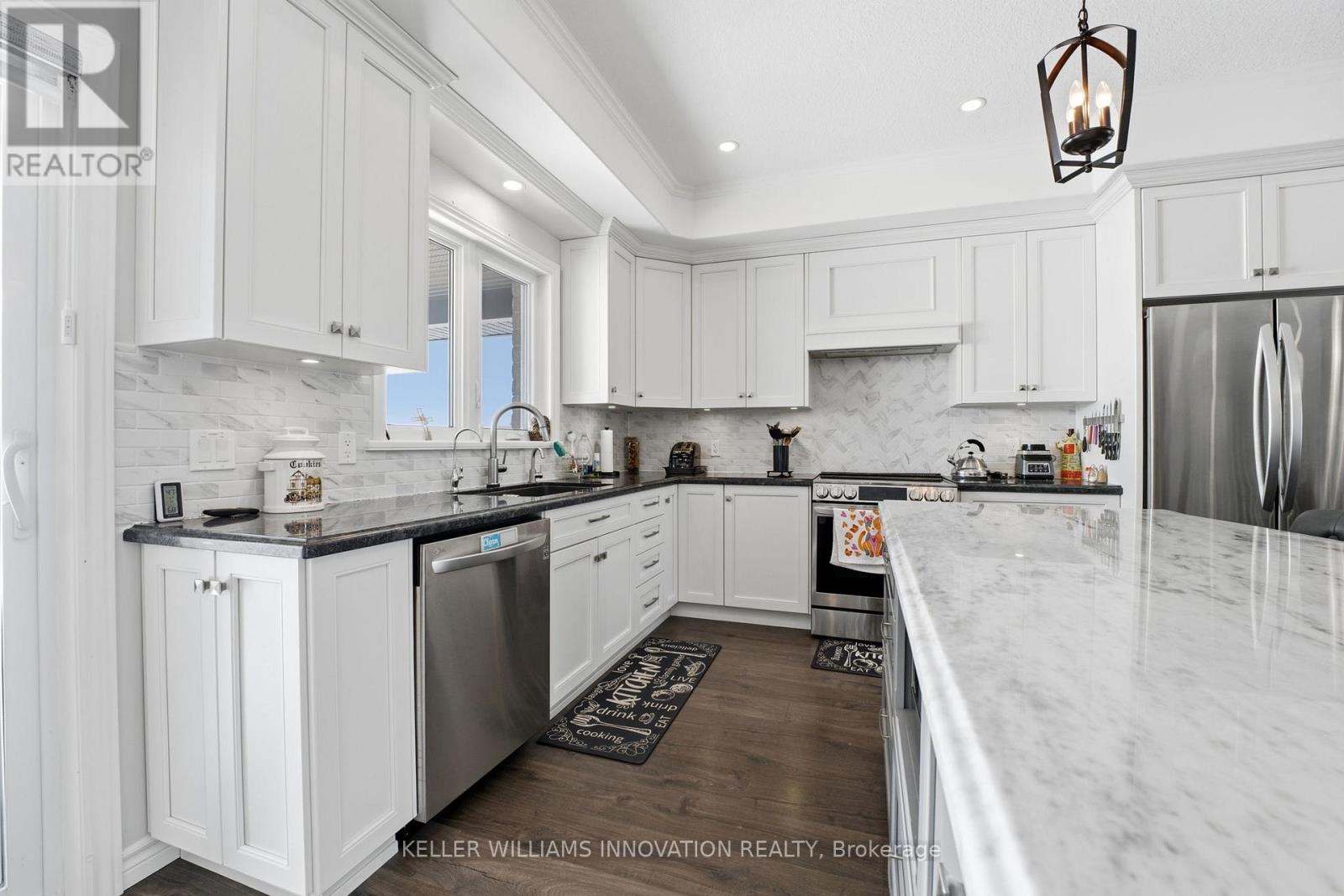 210 Krotz Street W, North Perth, Ontario  N4W 0E1 - Photo 14 - X12801654