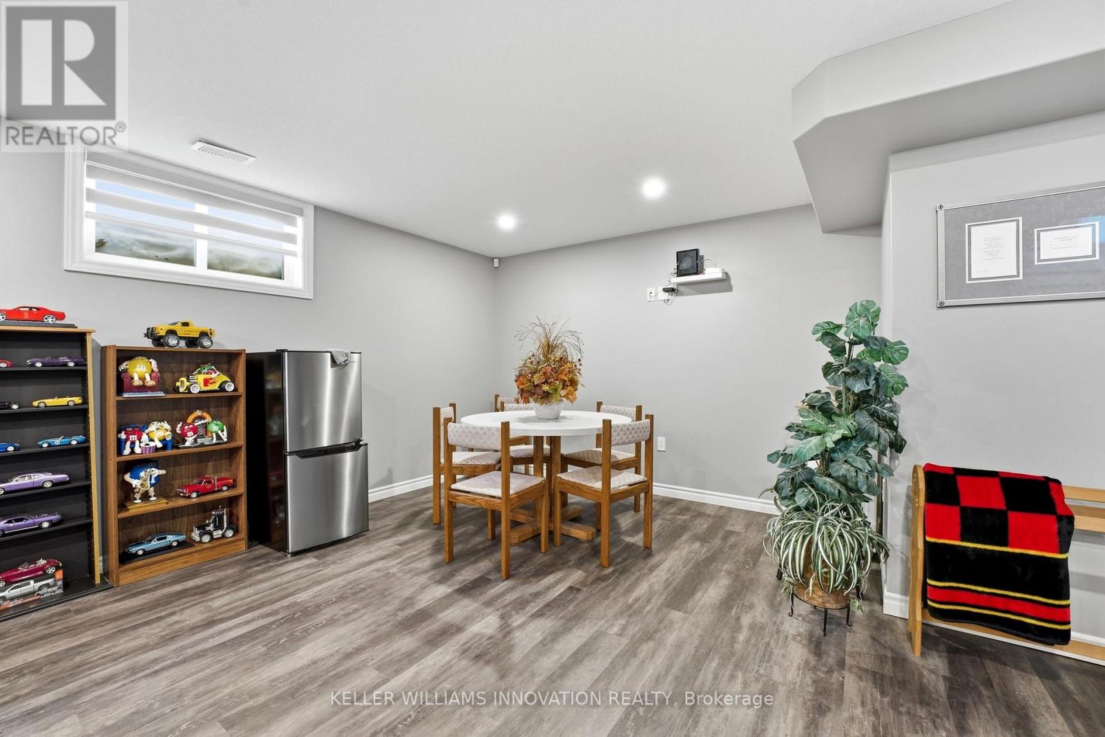 210 Krotz Street W, North Perth, Ontario  N4W 0E1 - Photo 22 - X12801654