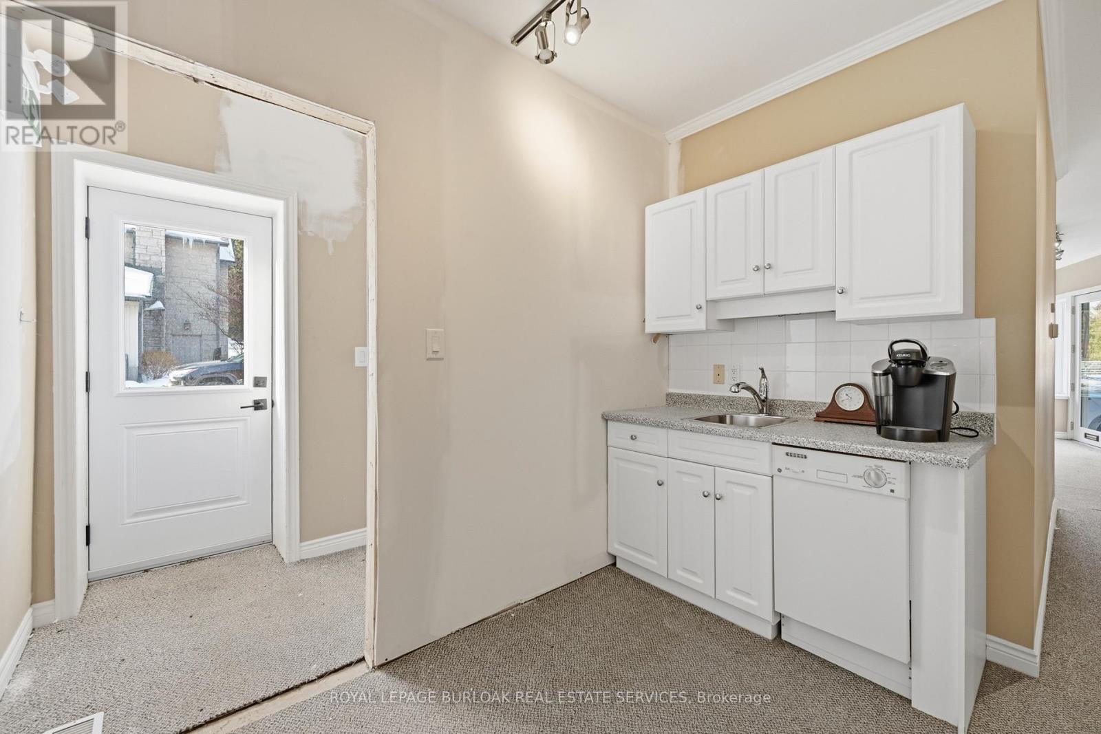 101/102 - 280 Wilson Street E, Hamilton, Ontario  L9G 2B9 - Photo 9 - X12801780