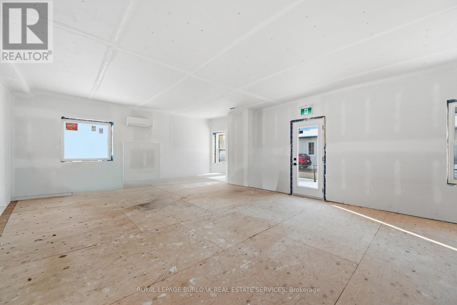 101/102/103 - 280 Wilson Street E, Hamilton, Ontario  L9G 2B9 - Photo 14 - X12801836