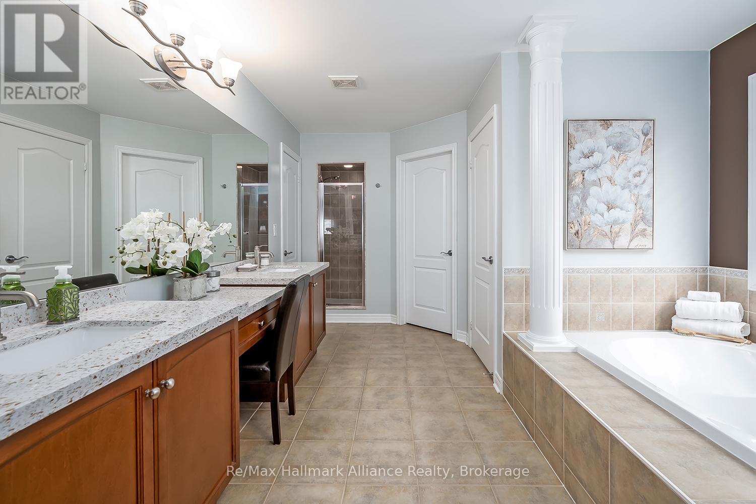 2489 Whistling Springs Crescent, Oakville, Ontario  L6M 5G3 - Photo 25 - W12801968