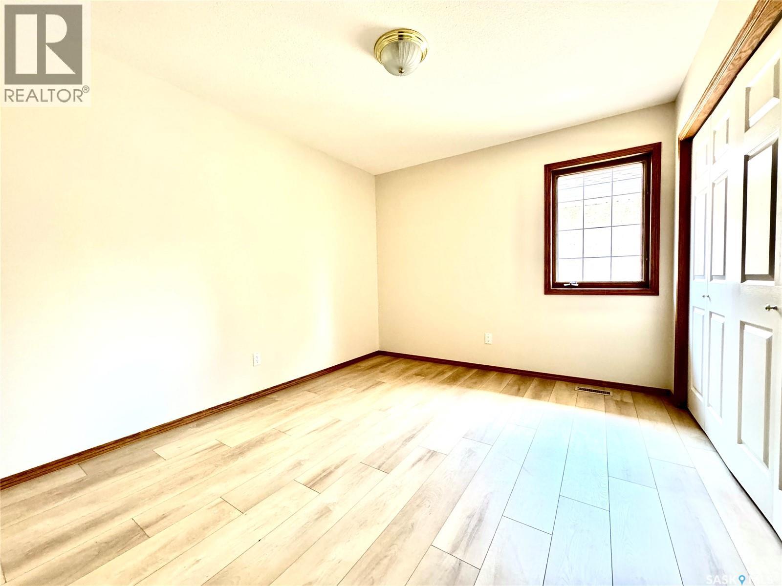 1118 Selo Place, Regina, Saskatchewan  S4S 3W9 - Photo 8 - SK019744