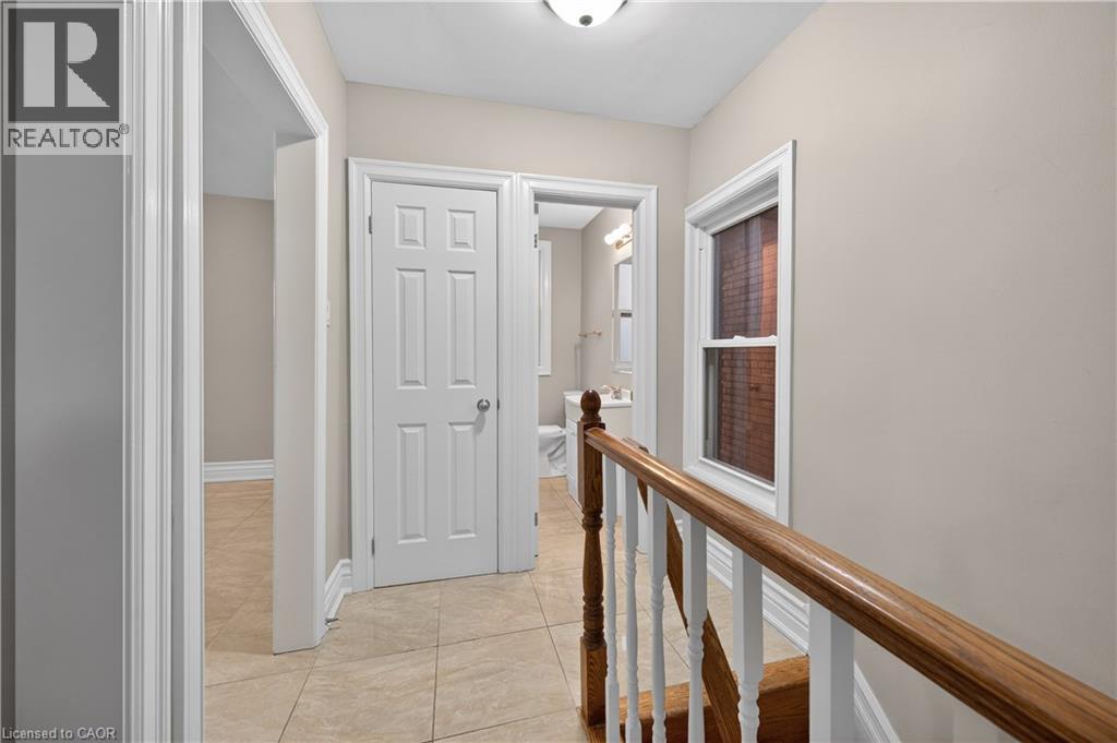 17 Sanford Avenue S Unit# 2, Hamilton, Ontario  L8M 2G4 - Photo 10 - 40806027