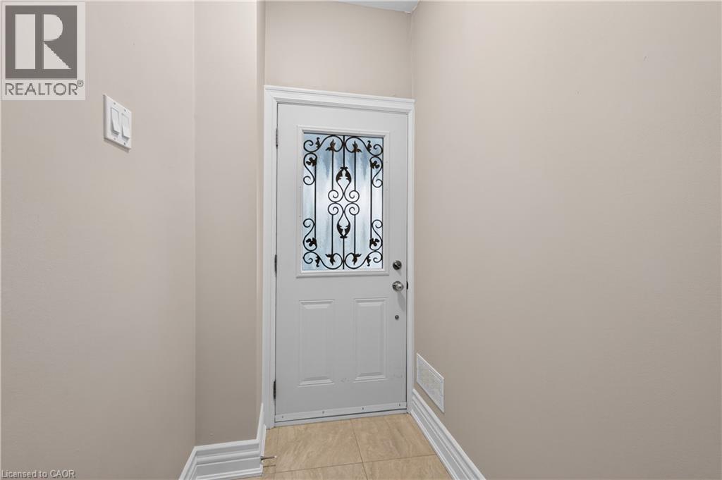 17 Sanford Avenue S Unit# 2, Hamilton, Ontario  L8M 2G4 - Photo 20 - 40806027