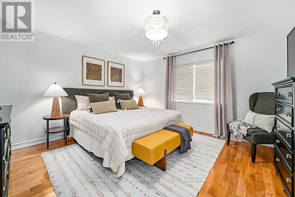 95 Harrongate Place, Whitby, Ontario  L1R 3E5 - Photo 15 - E12801980