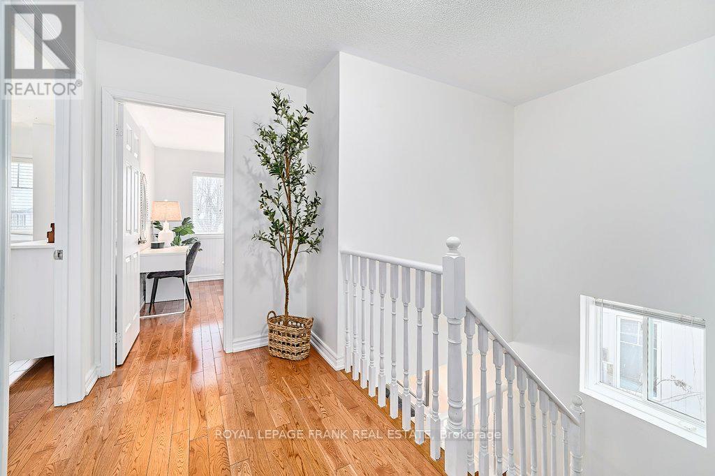 95 Harrongate Place, Whitby, Ontario  L1R 3E5 - Photo 19 - E12801980