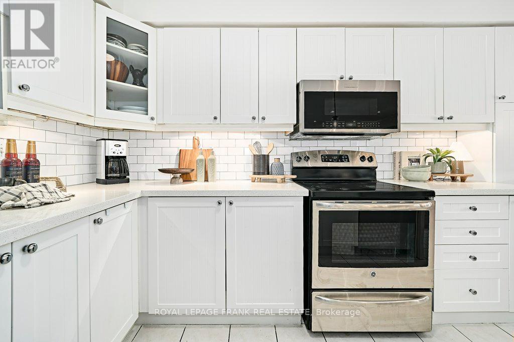 95 Harrongate Place, Whitby, Ontario  L1R 3E5 - Photo 7 - E12801980