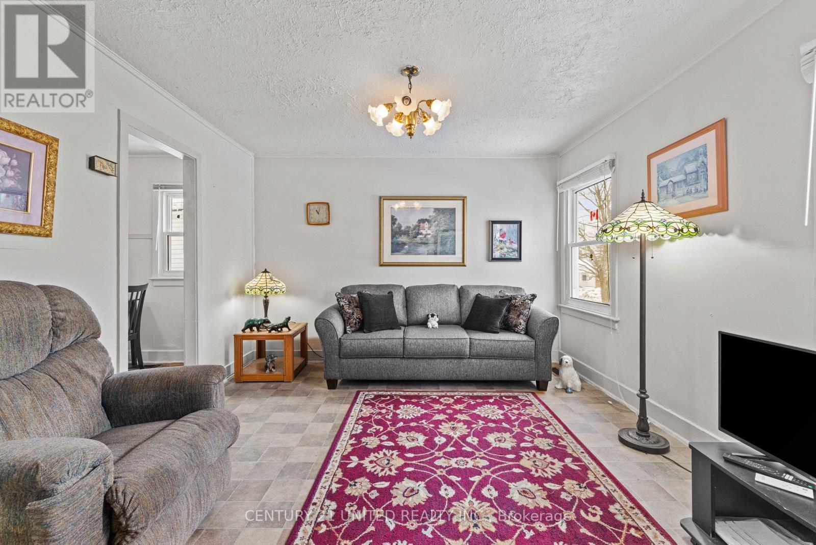 482 Wellington Street, Peterborough, Ontario  K9H 5C5 - Photo 3 - X12801882