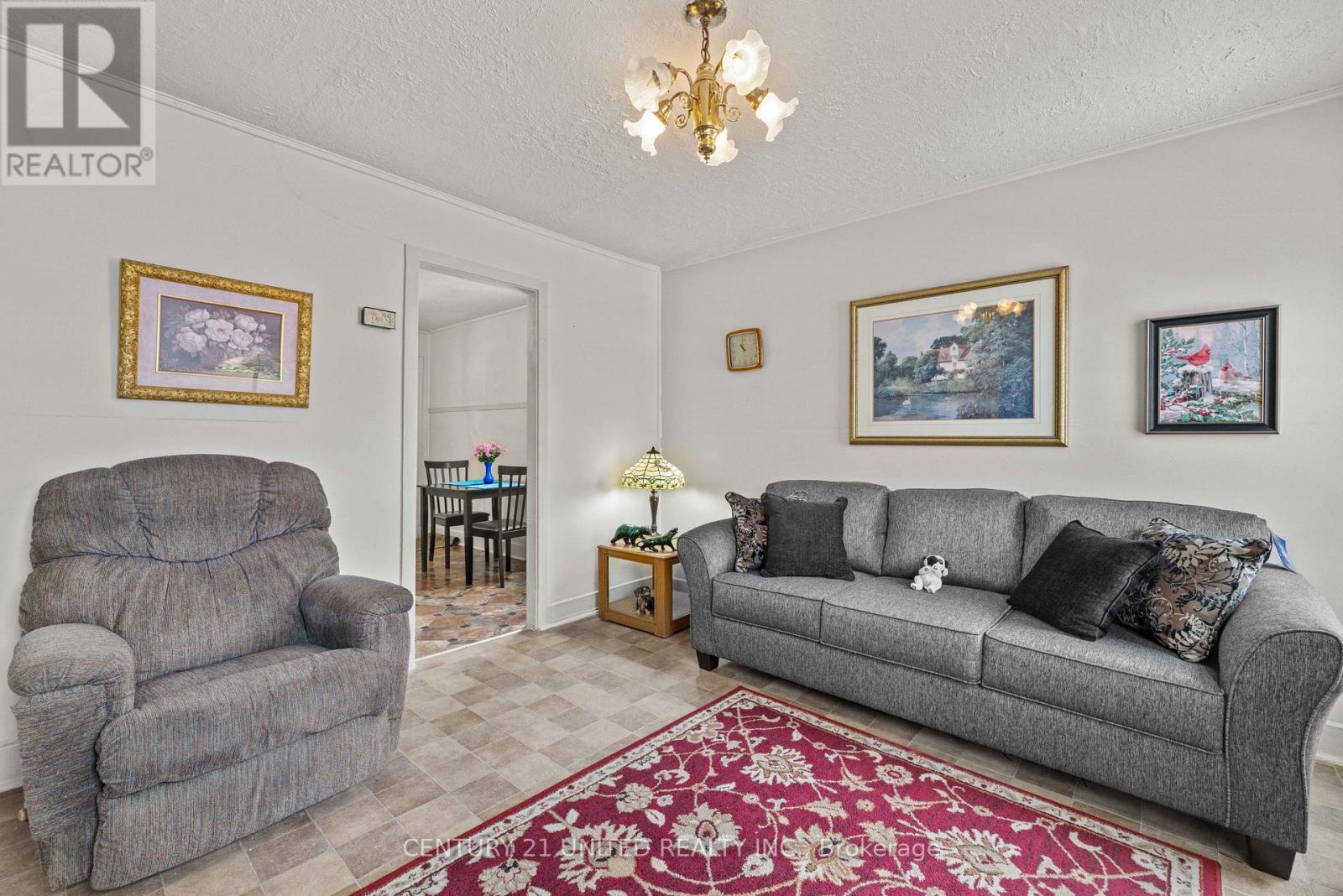 482 Wellington Street, Peterborough, Ontario  K9H 5C5 - Photo 4 - X12801882