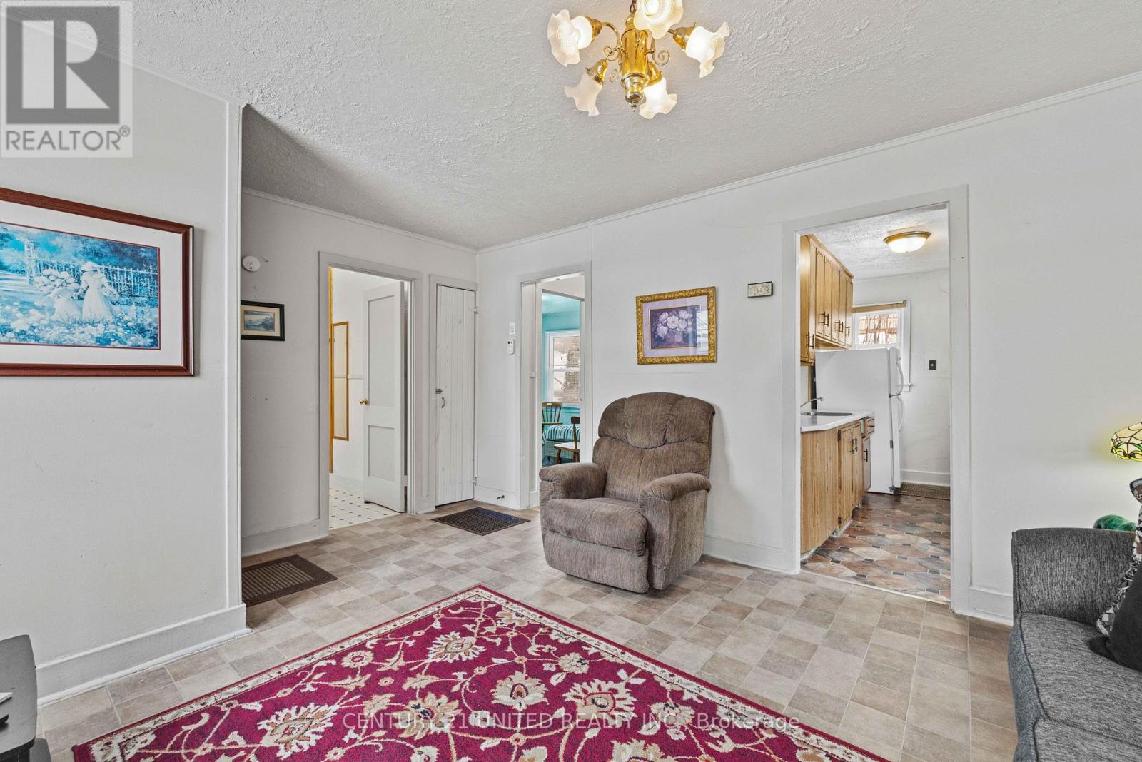 482 Wellington Street, Peterborough, Ontario  K9H 5C5 - Photo 5 - X12801882