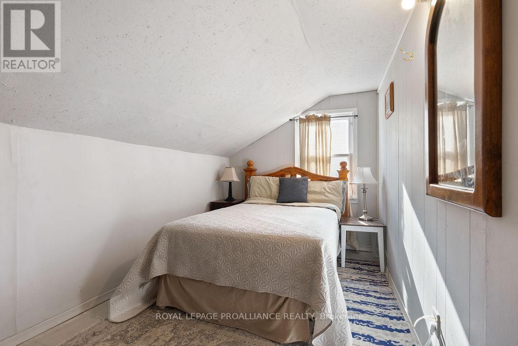 25 Thomas Street, Tweed (Hungerford (Twp)), Ontario  K0K 3H0 - Photo 15 - X12801932