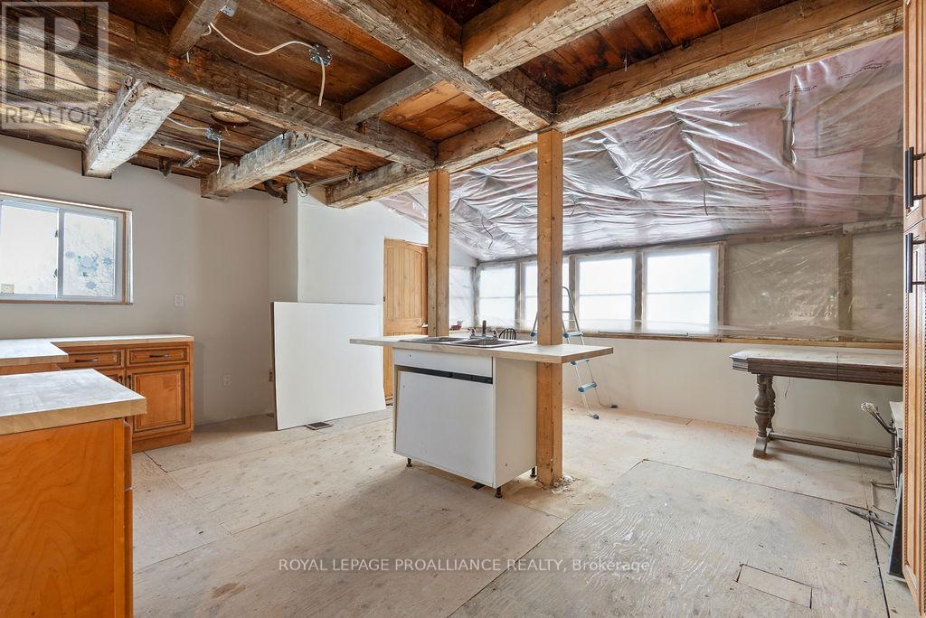 25 Thomas Street, Tweed (Hungerford (Twp)), Ontario  K0K 3H0 - Photo 16 - X12801932