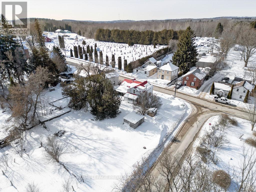 25 Thomas Street, Tweed (Hungerford (Twp)), Ontario  K0K 3H0 - Photo 33 - X12801932