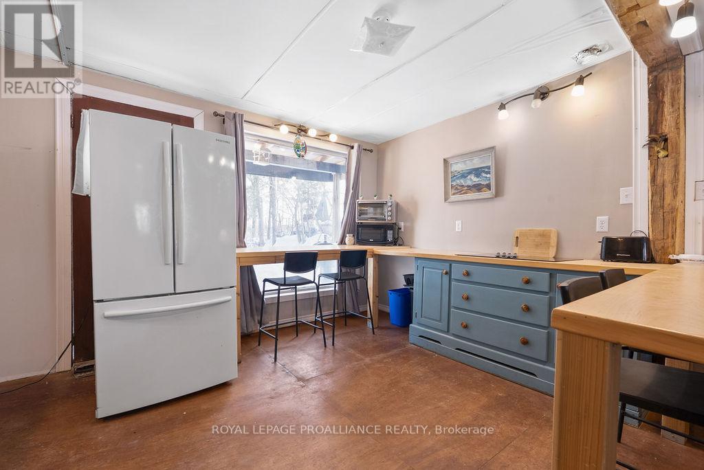 25 Thomas Street, Tweed (Hungerford (Twp)), Ontario  K0K 3H0 - Photo 8 - X12801932