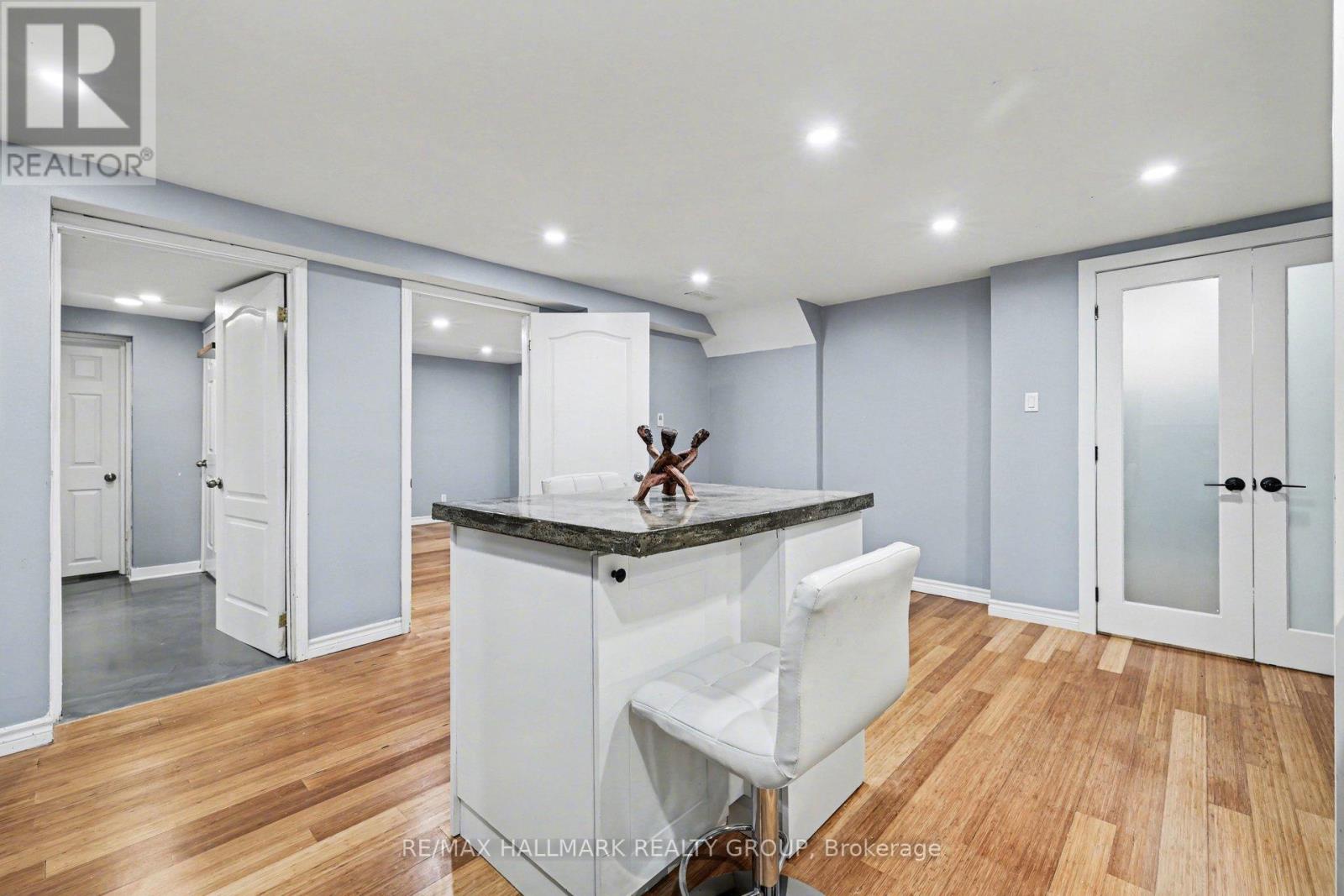 B - 1307 Vancouver Avenue, Ottawa, Ontario  K1V 6T8 - Photo 10 - X12801910