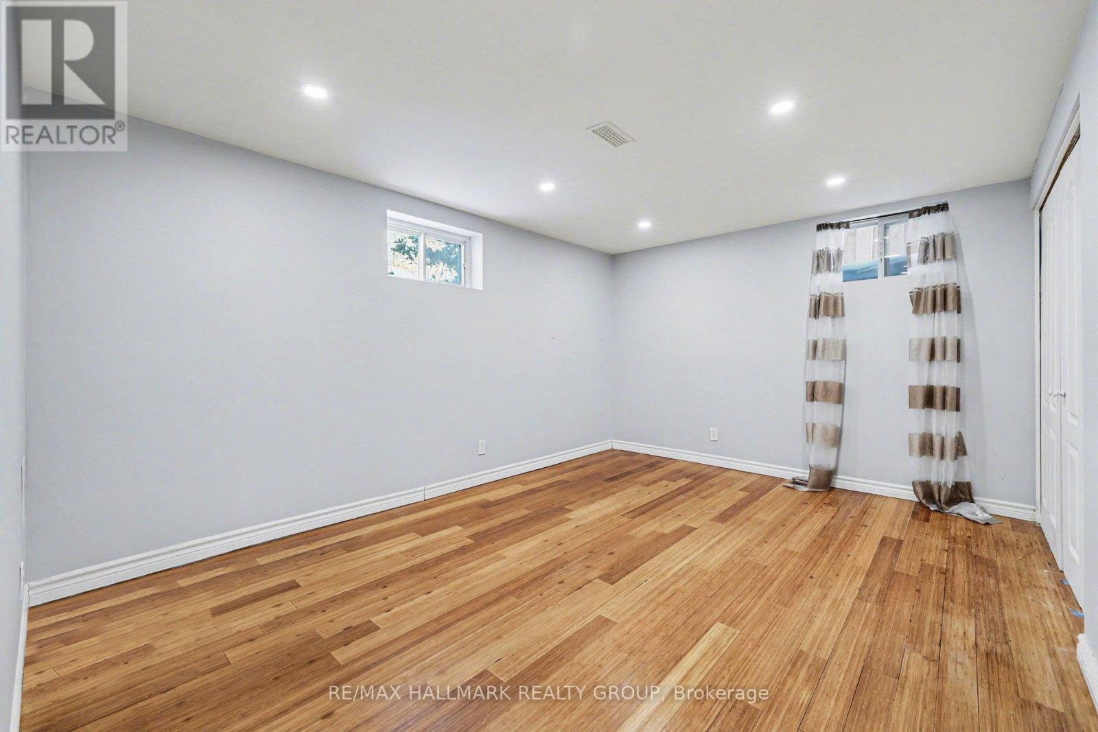 B - 1307 Vancouver Avenue, Ottawa, Ontario  K1V 6T8 - Photo 16 - X12801910