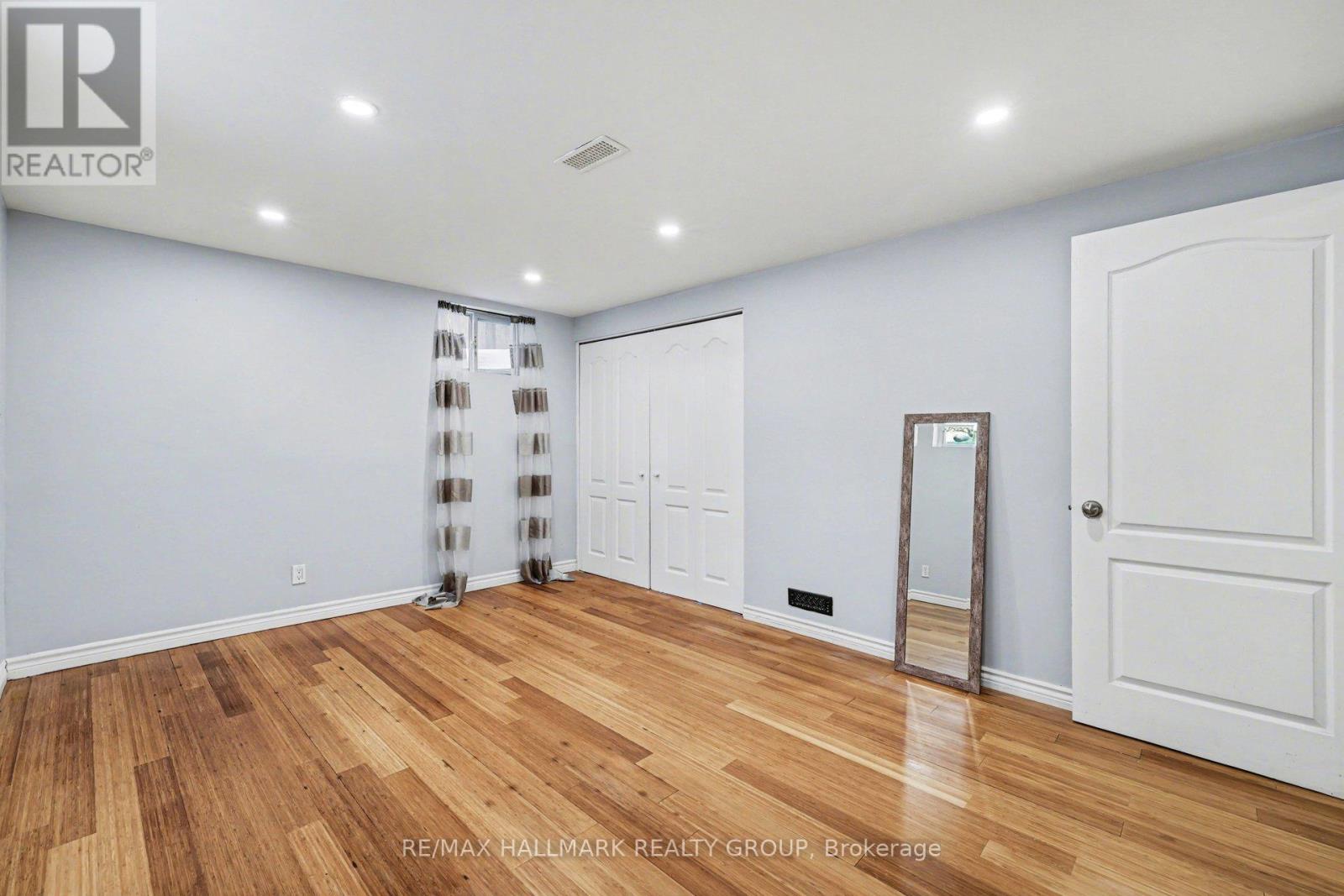 B - 1307 Vancouver Avenue, Ottawa, Ontario  K1V 6T8 - Photo 17 - X12801910