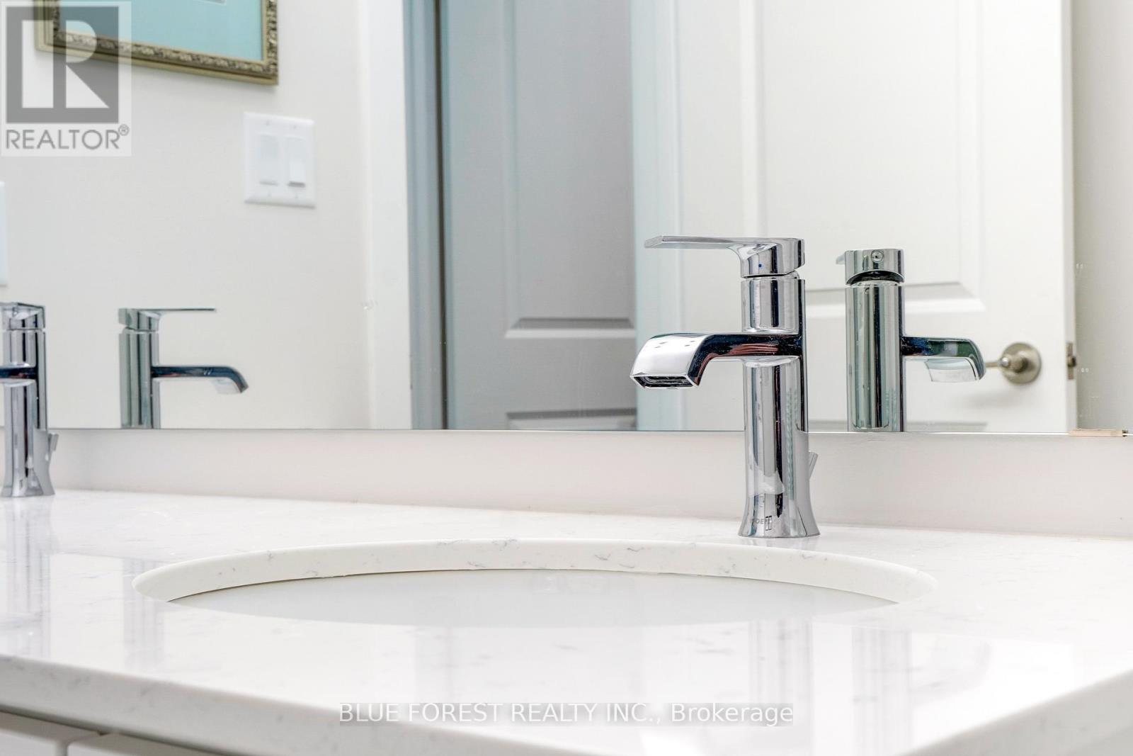 111 - 100 The Promenade, Central Elgin, Ontario  N5L 1C5 - Photo 9 - X12801852