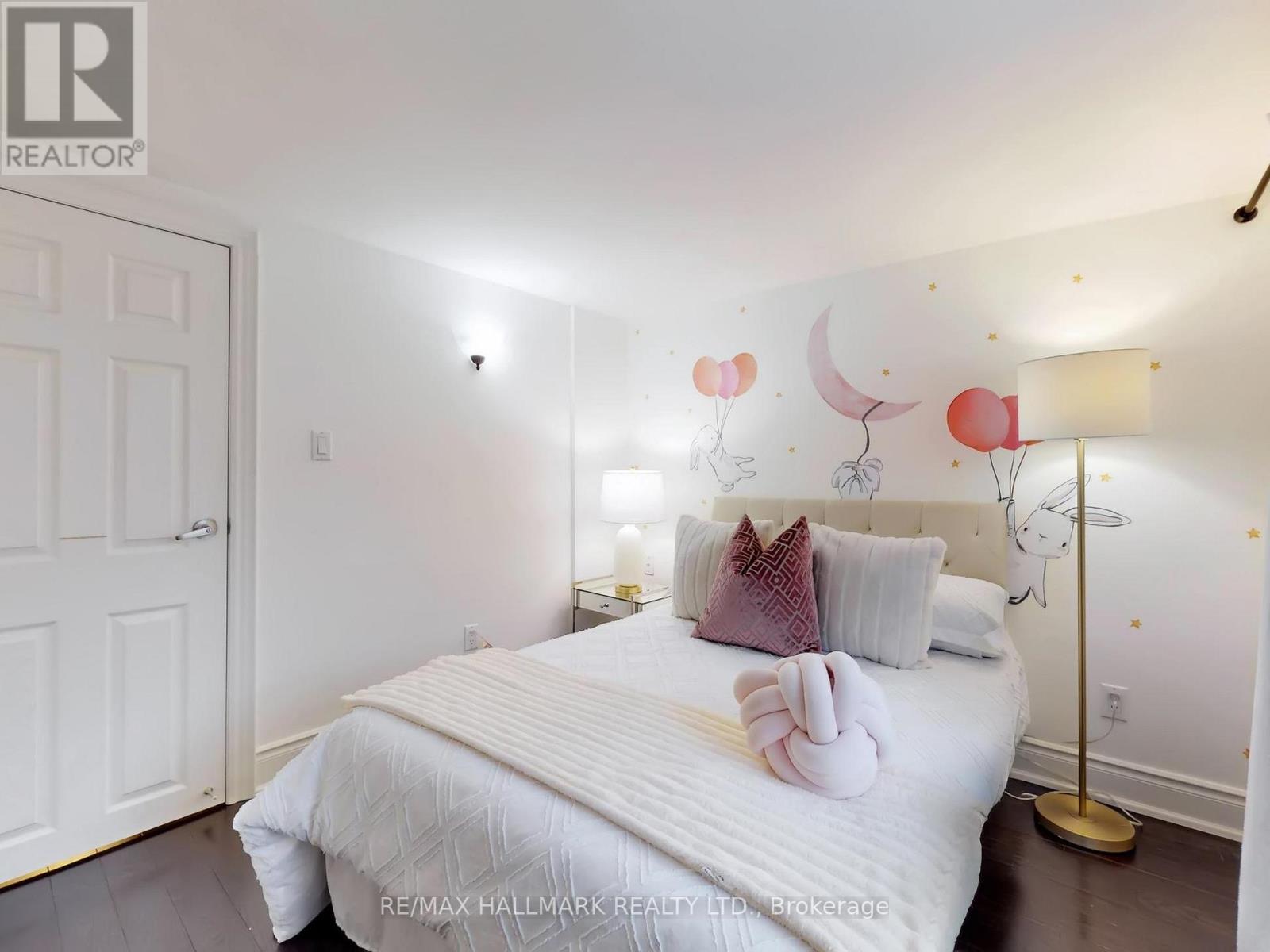 115 Hiltz Avenue, Toronto, Ontario  M4L 2N7 - Photo 24 - E12798460