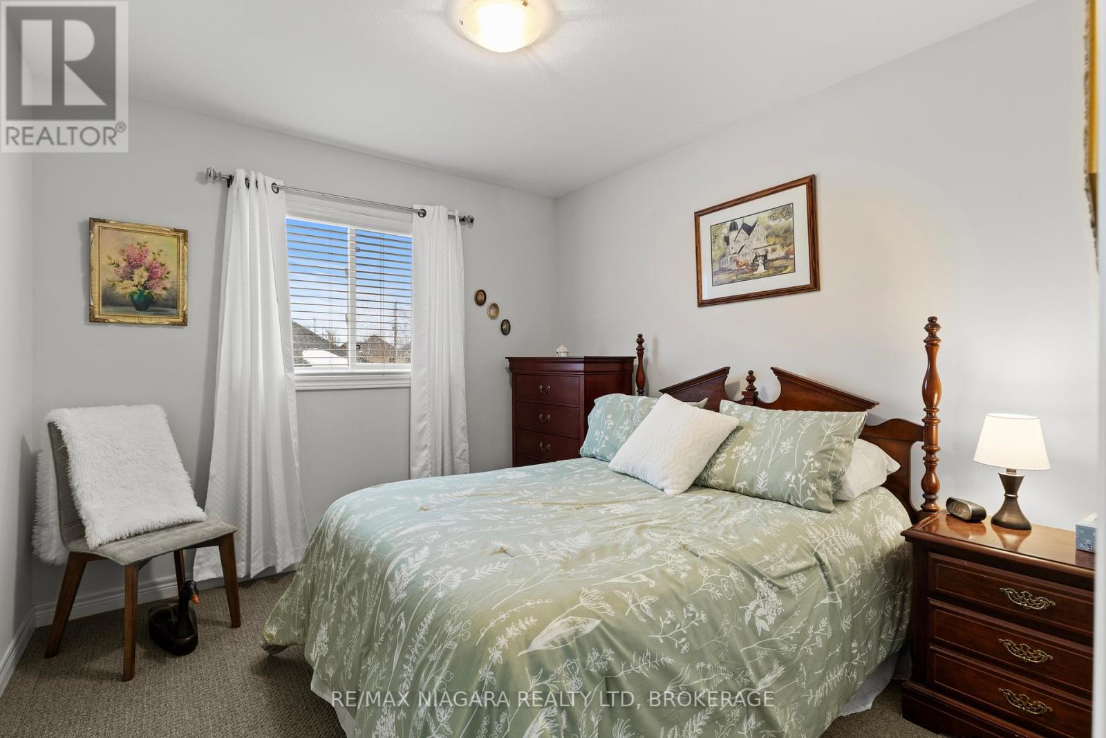 7728 Shaw Street, Niagara Falls (Oldfield), Ontario  L2G 7T3 - Photo 19 - X12801942