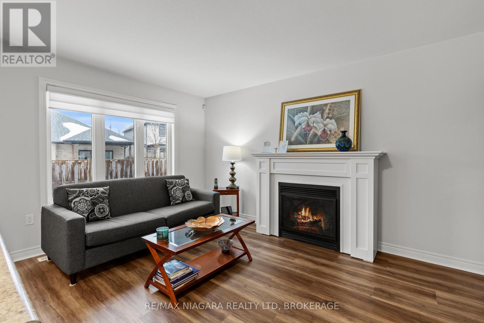 7728 Shaw Street, Niagara Falls (Oldfield), Ontario  L2G 7T3 - Photo 4 - X12801942