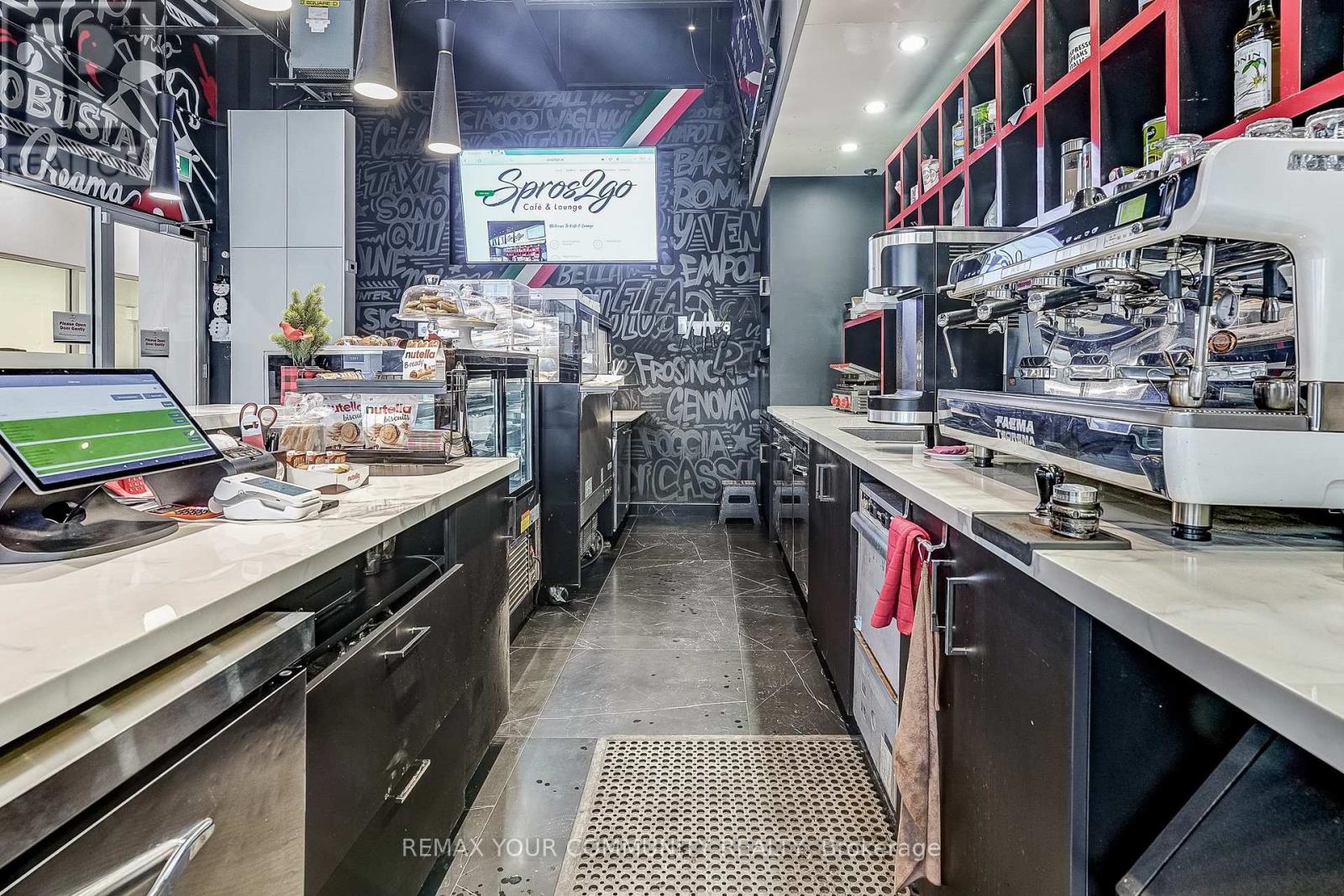 155 - 7777 Weston Road E, Vaughan, Ontario  L4L 0G9 - Photo 15 - N12801286