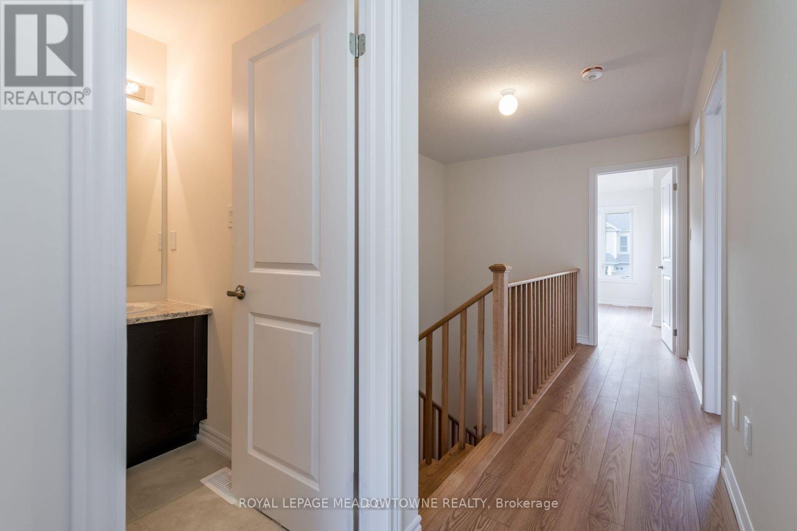 6 Prudhoe Terrace, Barrie, Ontario  L9S 2Z8 - Photo 17 - S12801810