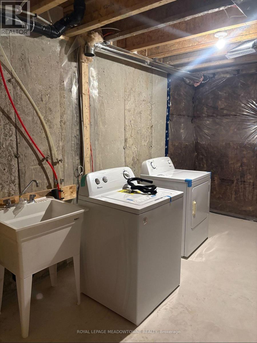 6 Prudhoe Terrace, Barrie, Ontario  L9S 2Z8 - Photo 27 - S12801810