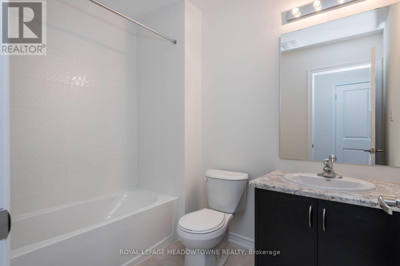 6 Prudhoe Terrace, Barrie, Ontario  L9S 2Z8 - Photo 24 - S12801810