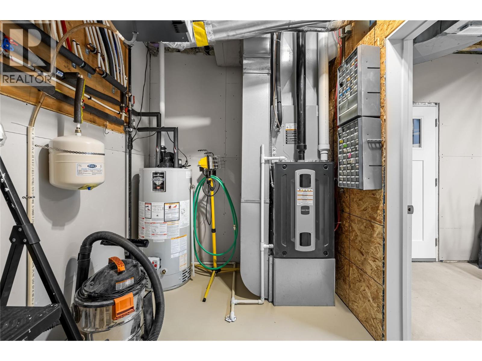 966 313th Drive, Kimberley, British Columbia  V1A 3G9 - Photo 48 - 10376172