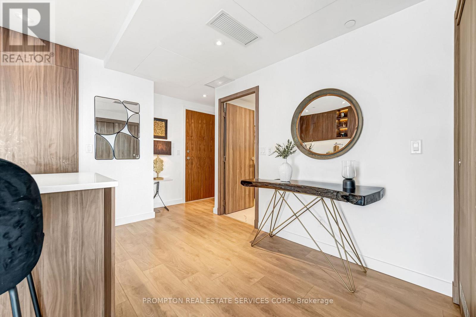 1803 - 25 Mcmahon Drive, Toronto, Ontario  M2K 0J1 - Photo 9 - C12801898