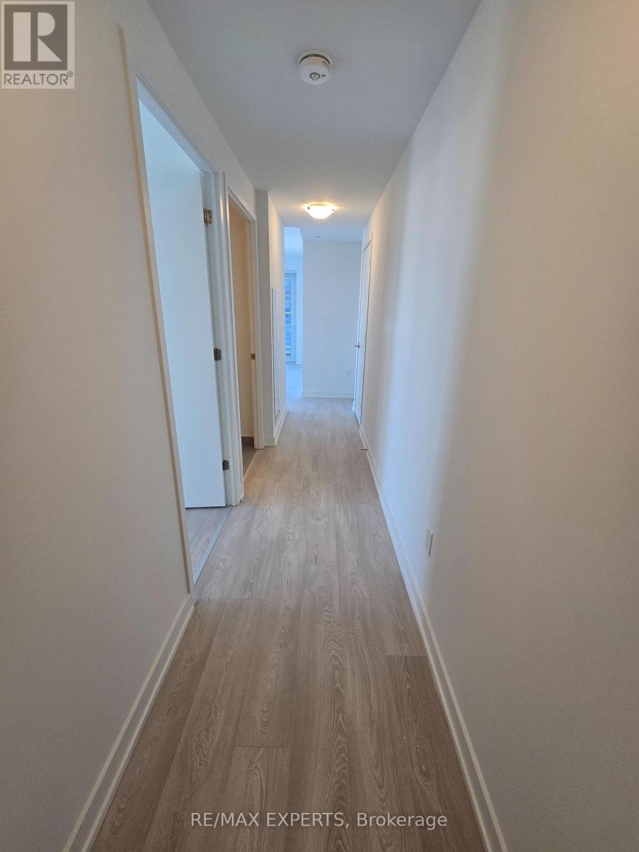 2405 - 634 Church Street, Toronto, Ontario  M4Y 2G3 - Photo 5 - C12801946