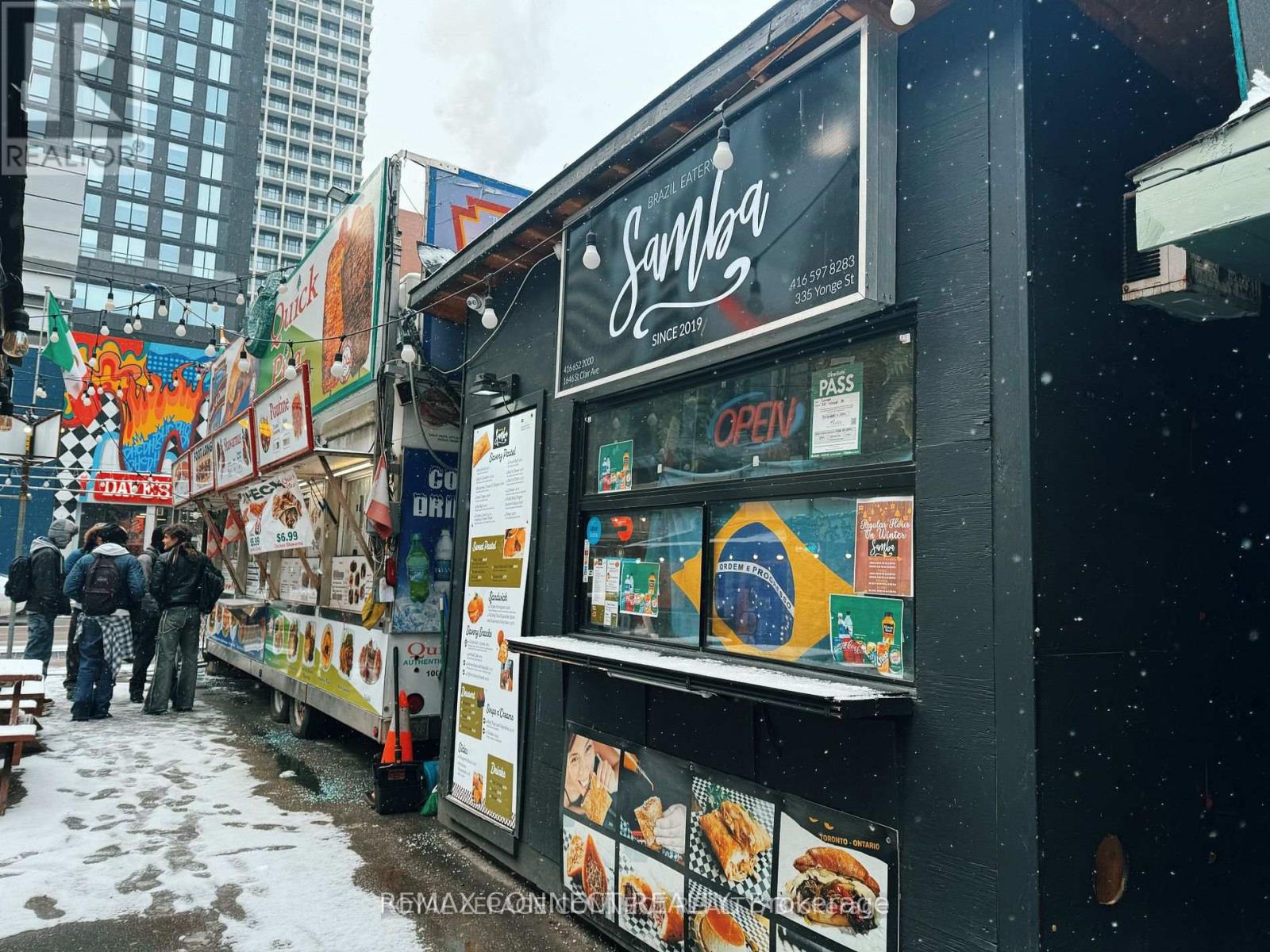 335 Yonge Street, Toronto, Ontario  M5B 1C1 - Photo 3 - C12801970