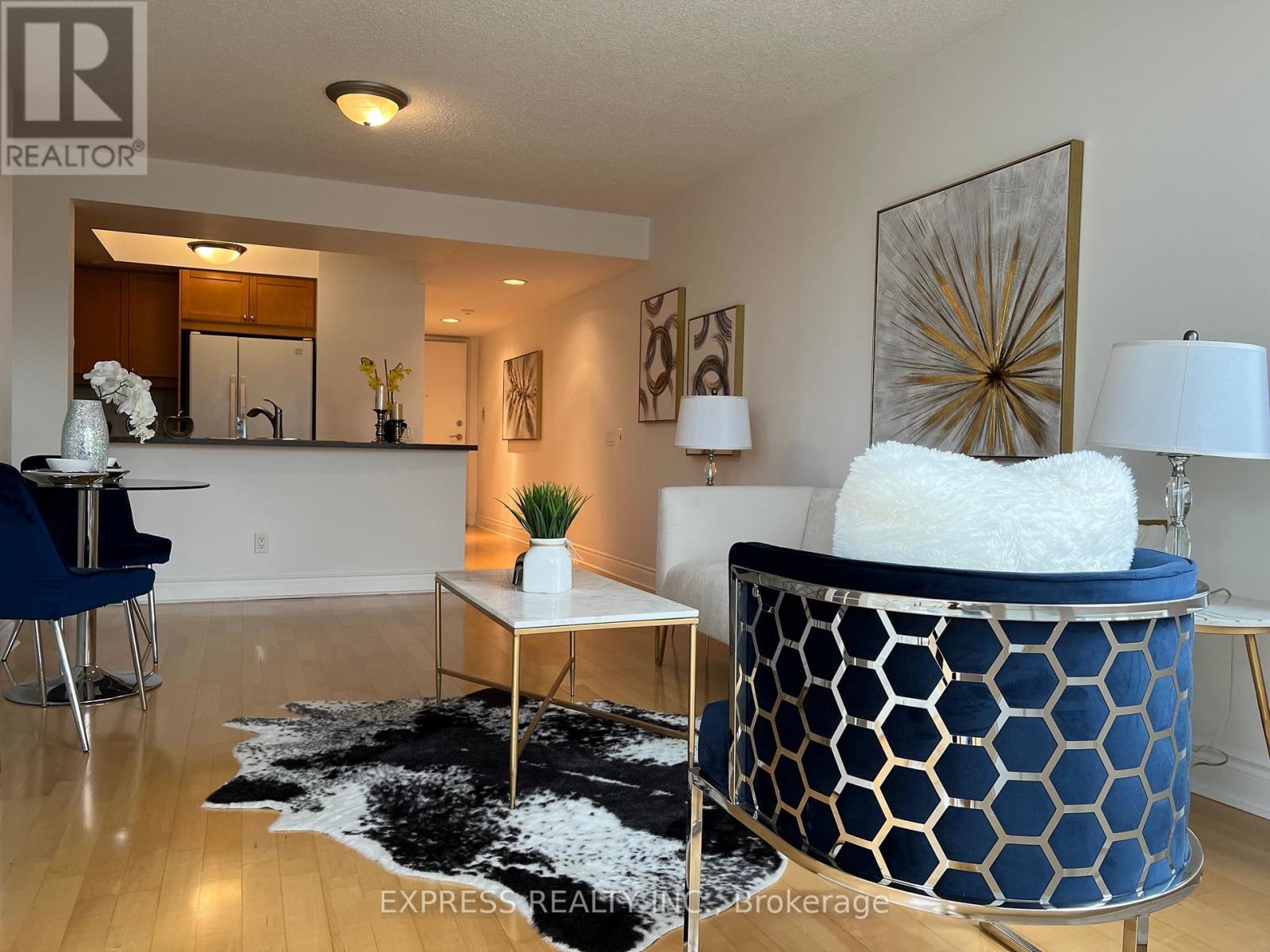 1024 - 15 Northtown Way, Toronto, Ontario  M3N 7A2 - Photo 2 - C12801982