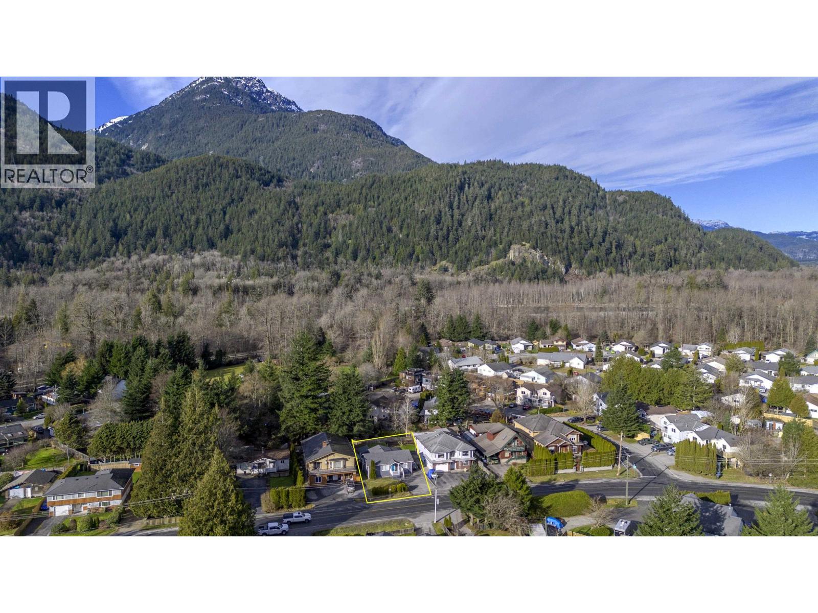 39727 Government Road, Squamish, British Columbia  V8B 0A2 - Photo 26 - R3091534