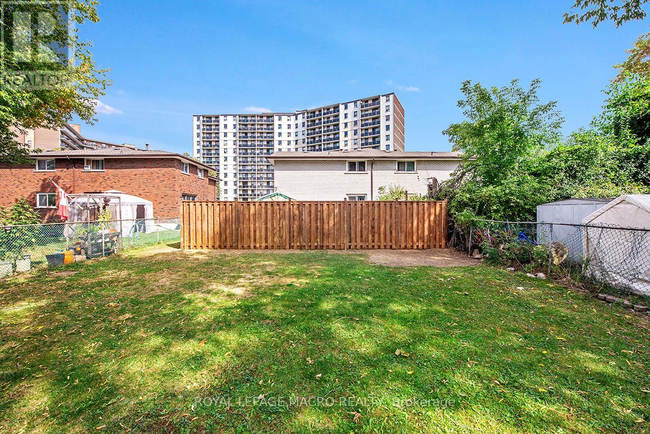 56 & 58 Delawana Drive, Hamilton, Ontario  L8E 1G4 - Photo 37 - X12784010