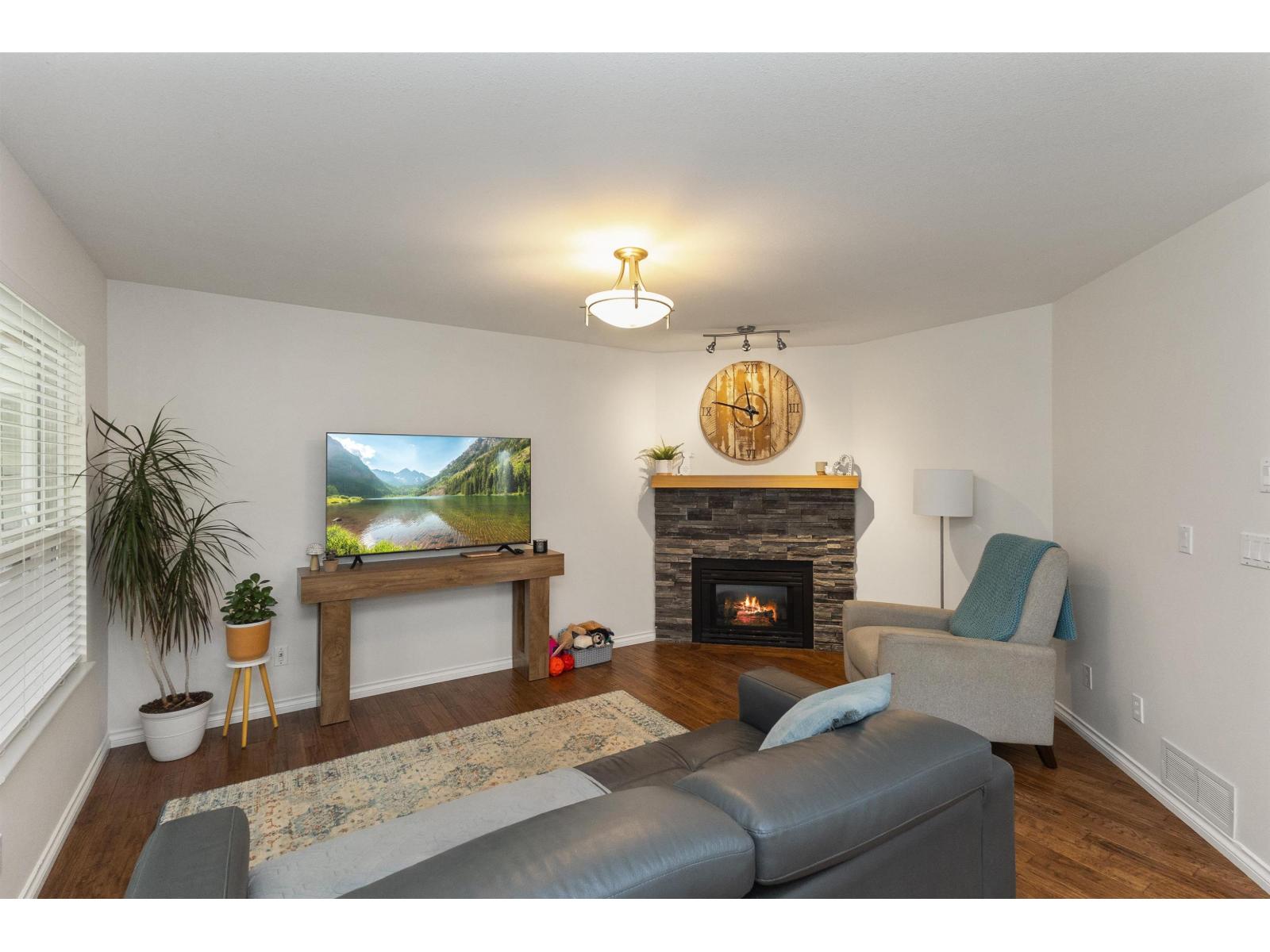 36185 Cassandra Drive, Abbotsford, British Columbia  V3G 2N6 - Photo 10 - R3090132