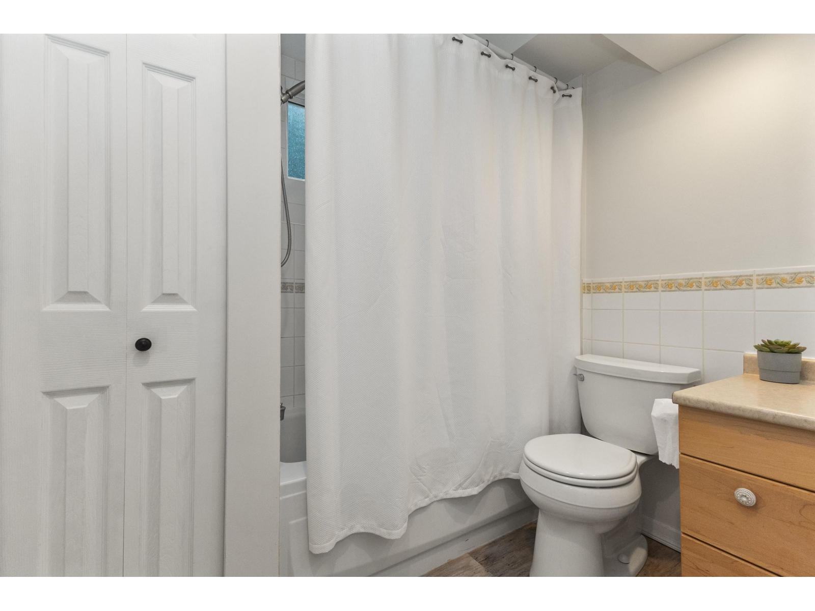 36185 Cassandra Drive, Abbotsford, British Columbia  V3G 2N6 - Photo 30 - R3090132