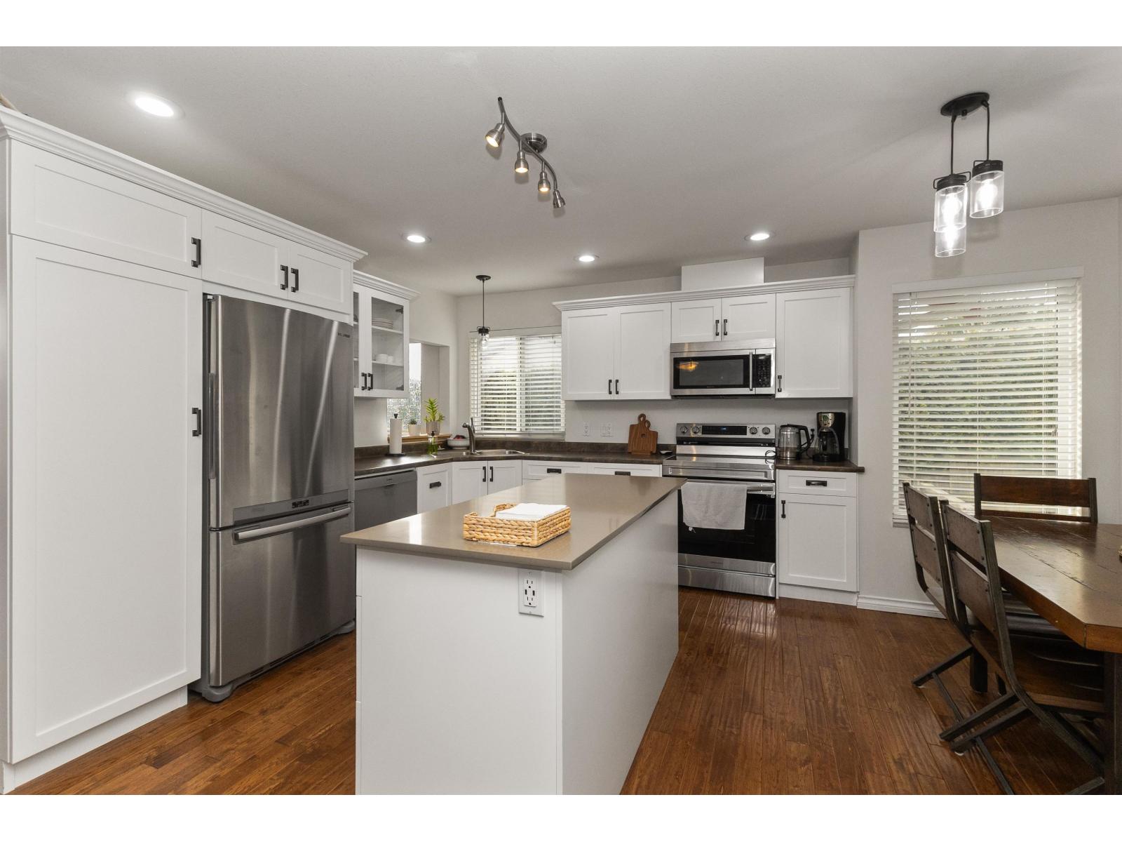 36185 Cassandra Drive, Abbotsford, British Columbia  V3G 2N6 - Photo 14 - R3090132