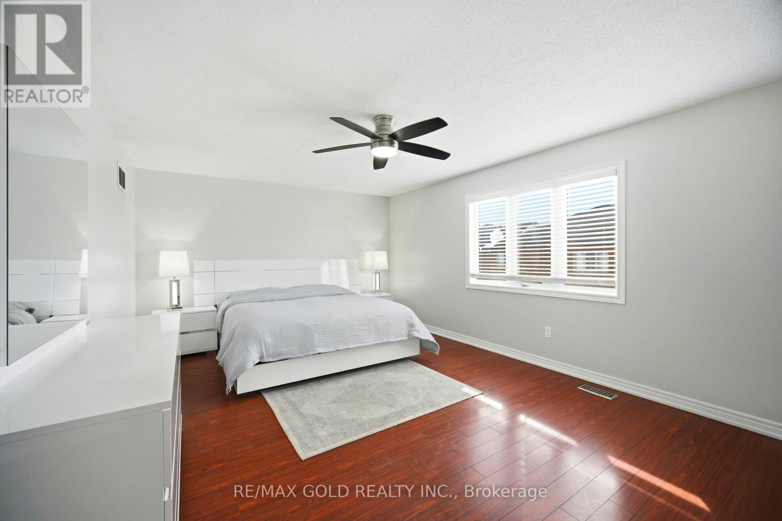 50 Long Meadow Road, Brampton, Ontario  L6P 1Z8 - Photo 24 - W12794356