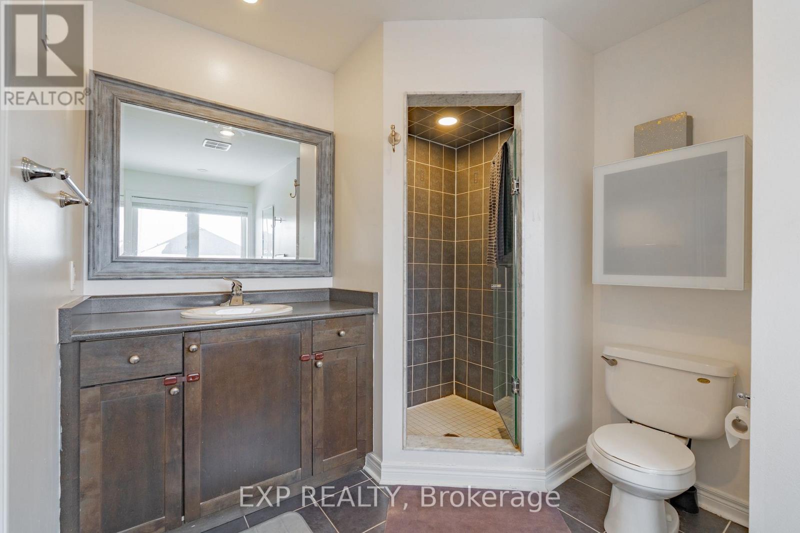 54 Delphinium Way, Brampton, Ontario  L7A 0N4 - Photo 31 - W12798898