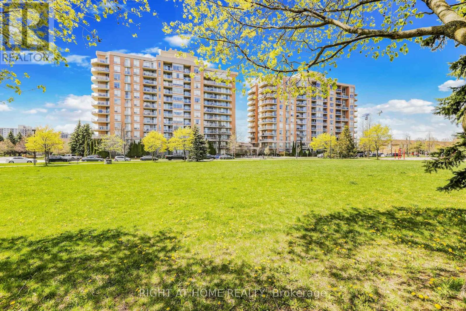 502 - 1140 PARKWEST PLACE, Mississauga, Ontario