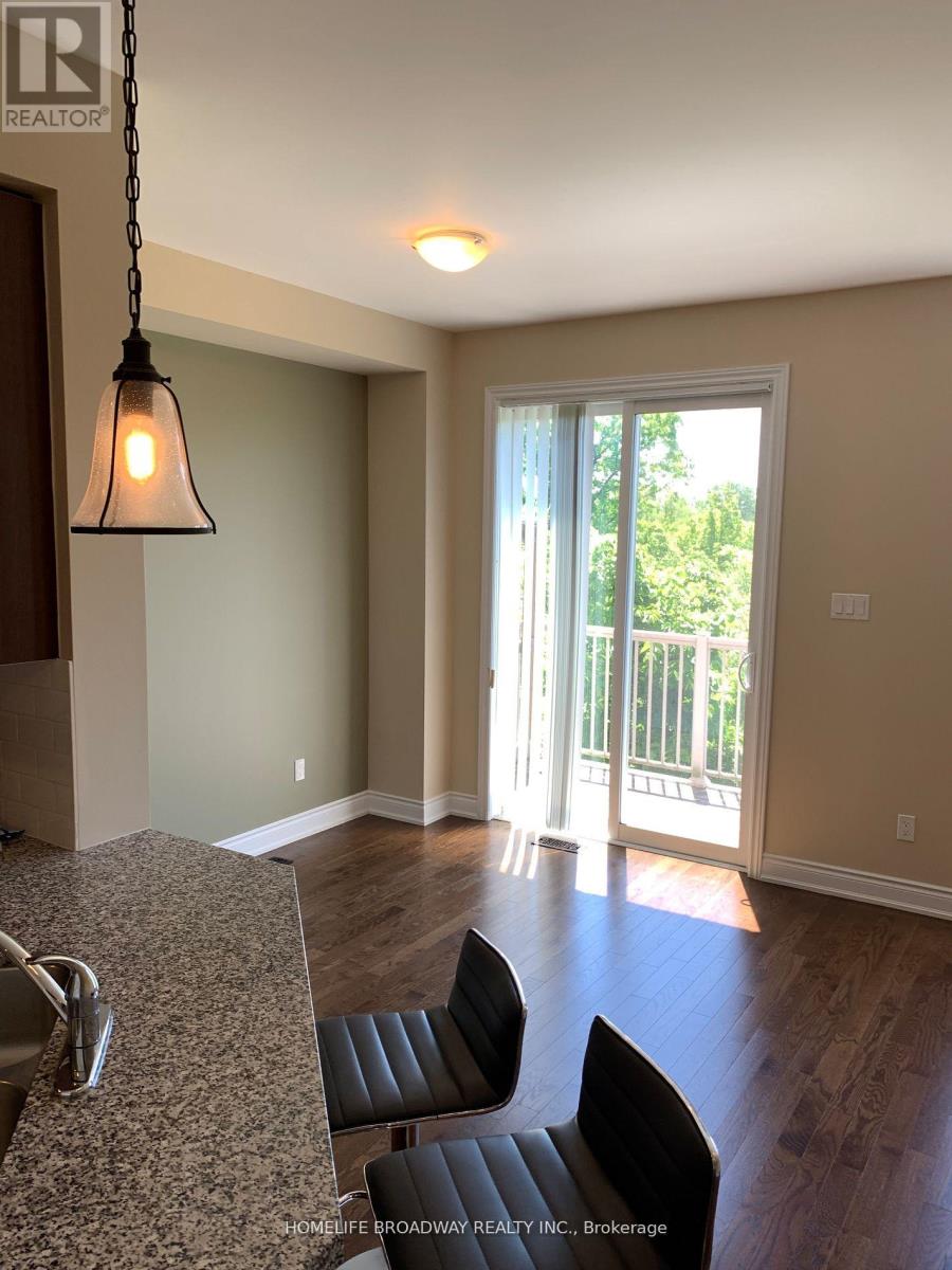 720 Wendy Culbert Crescent, Newmarket, Ontario  L3X 0A4 - Photo 7 - N12801870